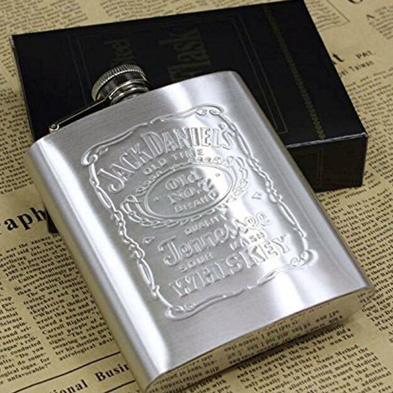 High Quality 7oz Stainless Wine Whisky Steel Hip Flask For Travel Portable Pocket Alcohol Bottles Beer Gift Rum
