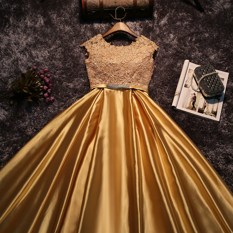 Elegant V-back Evening Dress Long 2018 Scoop Appliques Banquet Party Dress Stunning Satin Prom Dresses Robe De Soiree vestido de festa