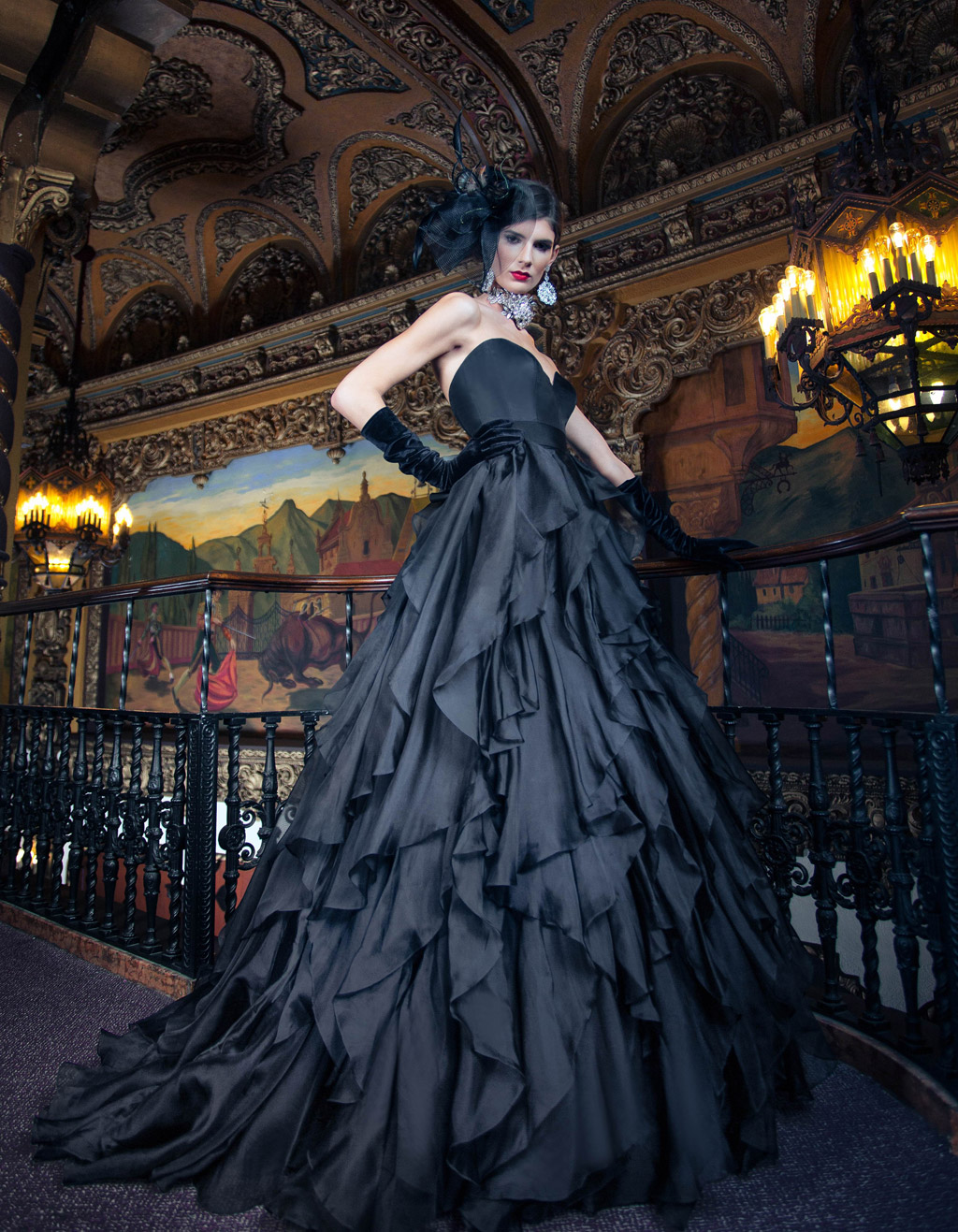 Black Wedding Dresses Sweetheart Tiered Sweep Train Sleeveless Black Gothic Bridal Dress Custom Made Plus Size Vintage Wedding Gowns