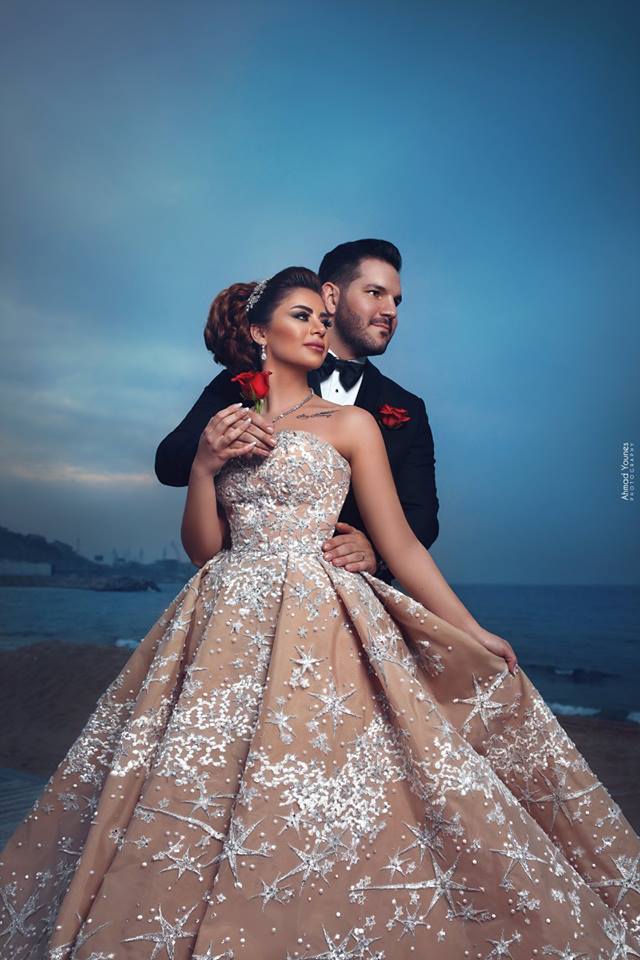 Romantic Champagne Dresses Strapless Backless Lace Bridal Gowns With Cathedral Train Dubai Plus Size Country Wedding Dress Custom 0505