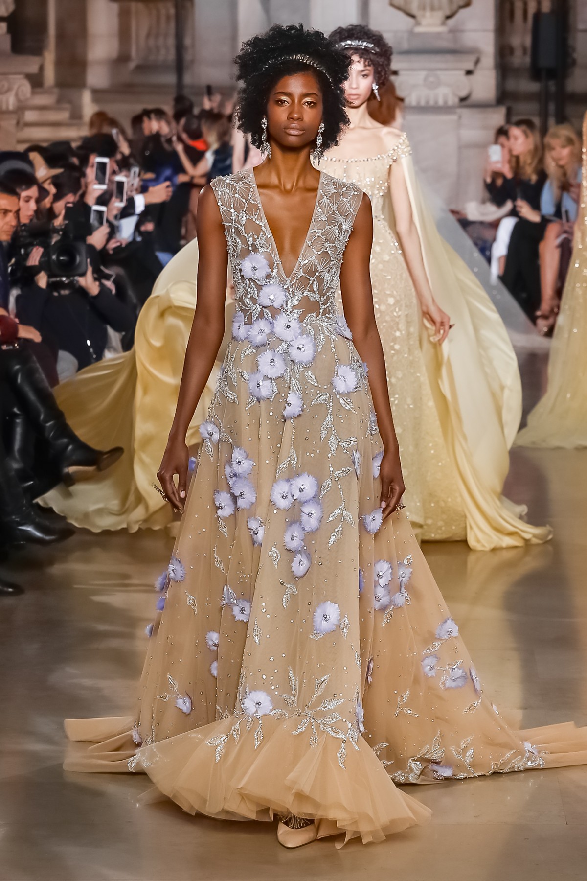 Yousef Aljasmi Prom Dresses Deep V Neck 3D Floral Applique Sweep Train Sexy Africa Formal Dress Party Evening Wear Illusion Evening Gowns