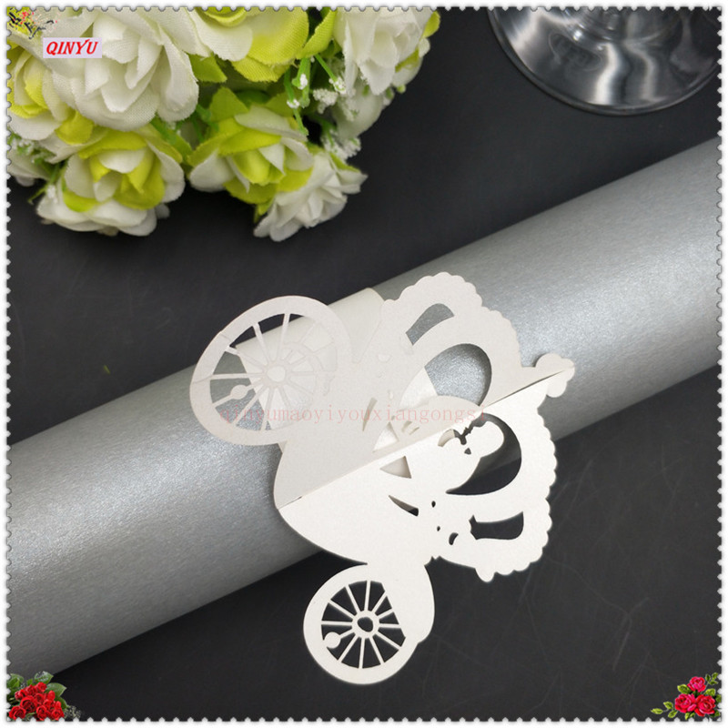 100PCS Wedding Car Shaped Napkin Rings Pearlscent Paper Cards Towel Buckle Serviette Table Decoration 7ZSH884