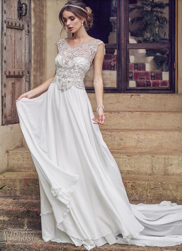 Vintage Bohemian Wedding Dresses V Necl Lace Crystal Pearls Chiffon Boho Bridal Gowns Backless Illusion Cap Sleeve Beach Wedding Dress