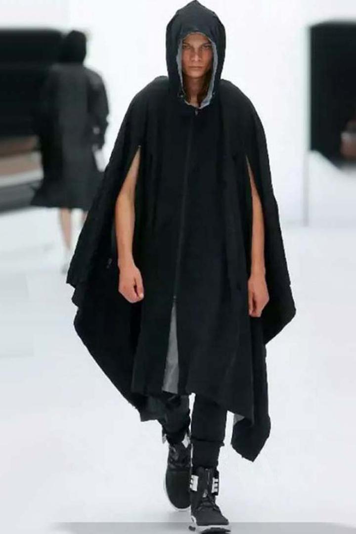 2018 New Male Clothing Harajuku cloak trench long design outerwear with a cool hood cloak trench personality, As picture
2018 New Male Clothing Harajuku cloak trench long design outerwear with a cool hood cloak trench personality, As picture