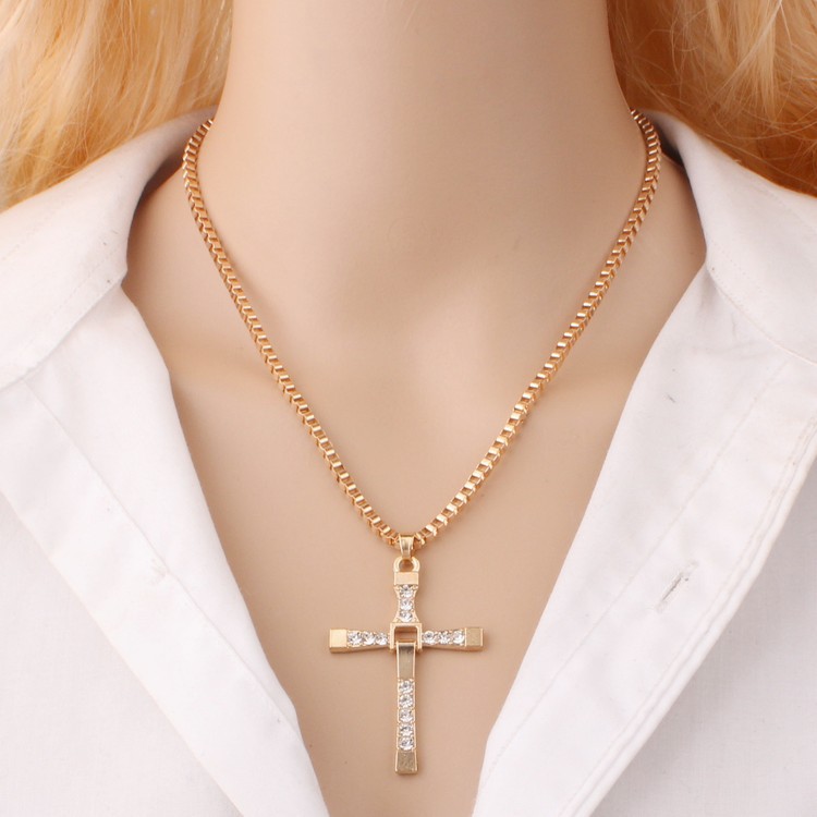 AMYJANE Silver Cross Necklace for Women - Clear Crystal Diamond Small Cross Pendant Necklace Charm for Girls Teens Religious Jewelry
AMYJANE Silver Cross Necklace for Women - Clear Crystal Diamond Small Cross Pendant Necklace Charm for Girls Teens Religious Jewelry