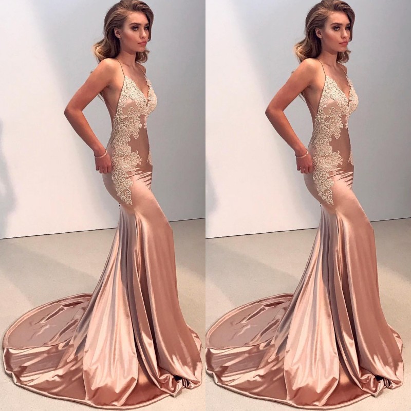 Sexy Backless Long Prom Dresses Simple Spaghetti Straps Lace Appliques Taffeta Sweep Train Party Dress Fashion Mermaid 2018 Prom Dress