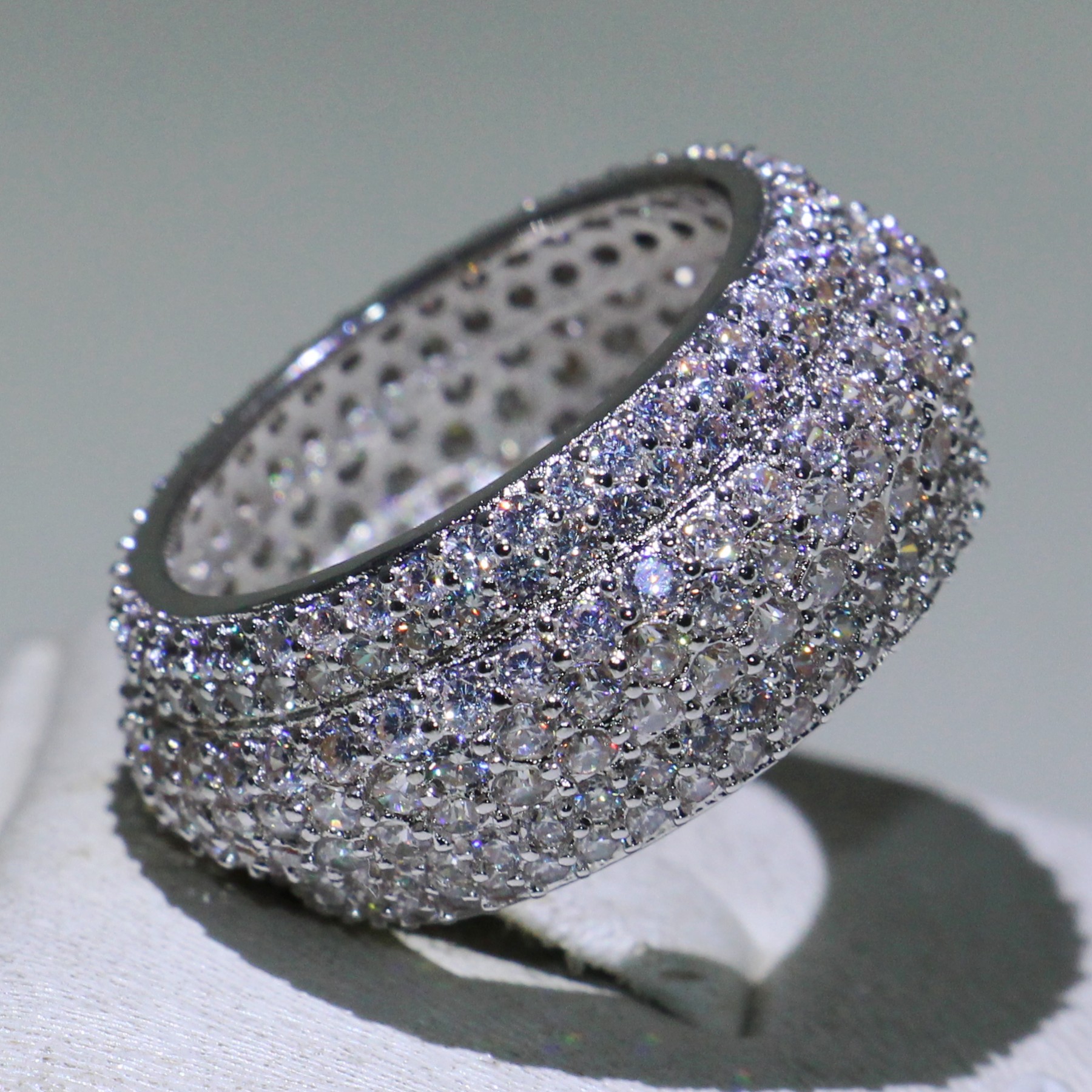 Sterg Sier Circle Ring: Radiant White Sapphire CZ Dia Gemstones