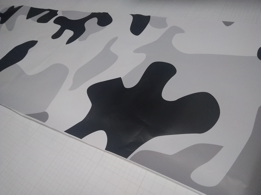 White black Gray Snow Camouflage / Camo Vinyl For Car Wrap Stickers Covering Film with air release Vehicle graphic Size 5x(32ft/67ft/98ft )