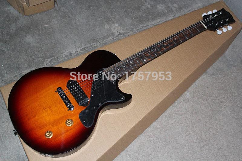 Free Shipping Factory custom shop 2015 New JUNIOR / 1958 / Sunburst / Guitar For Sale 1 14
Free Shipping Factory custom shop 2015 New JUNIOR / 1958 / Sunburst / Guitar For Sale 1 14