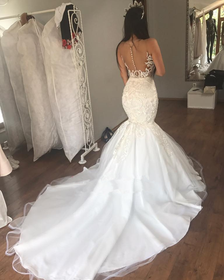 Beautiful Mermaid Dresses Sheer Jewel Neck Lace Appliques Sexy Back Beach Country Wedding Dress Custom Made Bohemian Bridal Gown