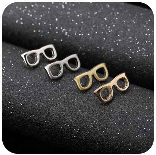 British Style Retro Glasses Brooch Pin for Mens Suit Tie Hat Lapel Pin Small Size Bronze Badage Vintage Unisex Breastpin Wholesale Broach
British Style Retro Glasses Brooch Pin for Mens Suit Tie Hat Lapel Pin Small Size Bronze Badage Vintage Unisex Breastpin Wholesale Broach
