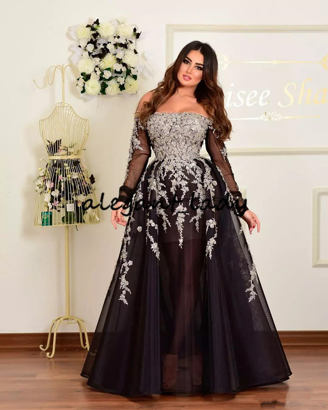 Plus Size Off Shoulder Prom Party Dresses with Long Sleeve 2019 Black Silver Shiny Lace Applique Dubai Arabic Occasion Evening Gown