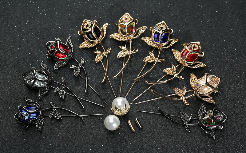 Costume Vintage Hommes Personnalité Corsage Feuille Collier Boutons De Mode Femme Écharpe Unisexe Un Mot Broches Broche En Gros Drop Shipping