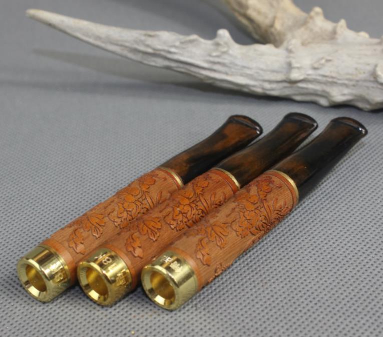 8mm solid wood carving sea Salix tooth carving cigarette mouthpiece wood smoke dual detachable
8mm solid wood carving sea Salix tooth carving cigarette mouthpiece wood smoke dual detachable
