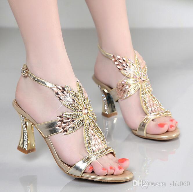 New style female high-heeled sandals summer leather with elegant diamond crystal shoes female fish mouth shoes, Purple
New style female high-heeled sandals summer leather with elegant diamond crystal shoes female fish mouth shoes, Purple