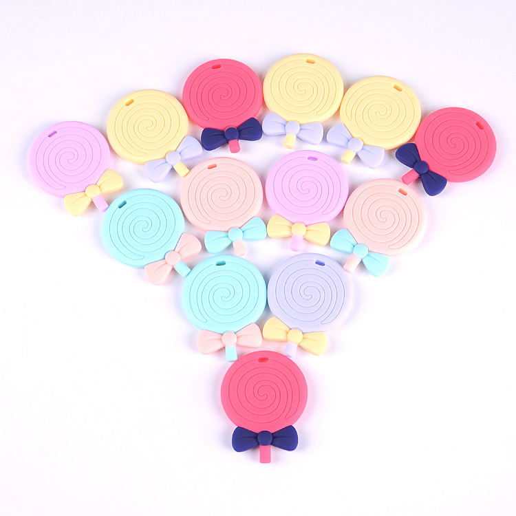 Round Lollipop Teether Teething Pendant Food Grade Silicone Baby Chew Toy Bowknot Candy Teething Beads Chewable Sensory Necklace
Round Lollipop Teether Teething Pendant Food Grade Silicone Baby Chew Toy Bowknot Candy Teething Beads Chewable Sensory Necklace