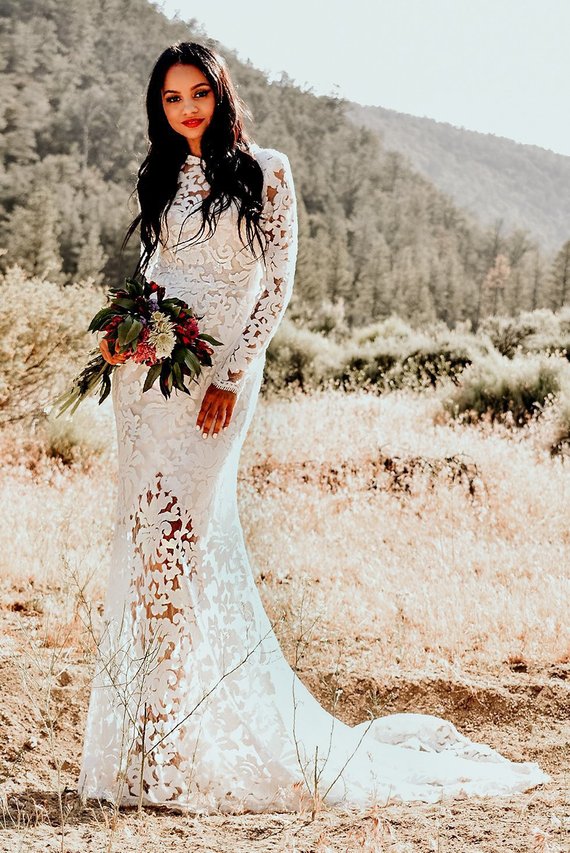 Modest Mermaid Wedding Dresses Jewel Neck Long Sleeve Hollow Back Chapel Train Country Bridal Gowns Garden Plus Size Wedding Dress