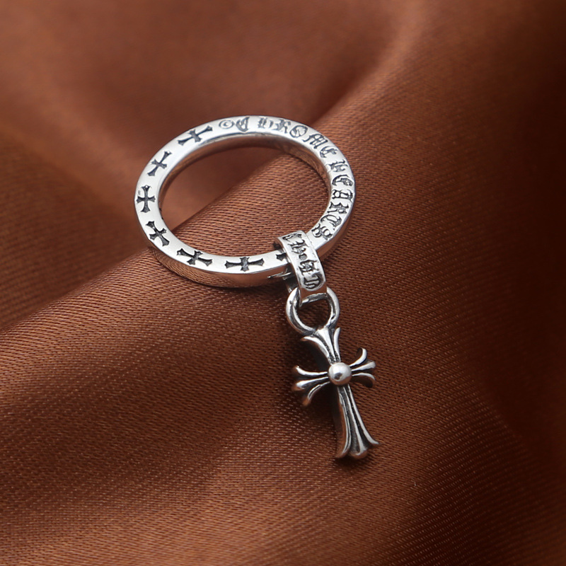2018 new 925 sterling silver vintage jewelry American antique silver hand-made designer band rings with cross tassel pendant for women
2018 new 925 sterling silver vintage jewelry American antique silver hand-made designer band rings with cross tassel pendant for women
