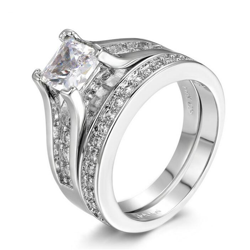 Silver Color 0.5ct Cubic Zirconia Studded CZ Diamond Rings Fashion Wedding & Engagement Ring Set For Women R570
Silver Color 0.5ct Cubic Zirconia Studded CZ Diamond Rings Fashion Wedding & Engagement Ring Set For Women R570