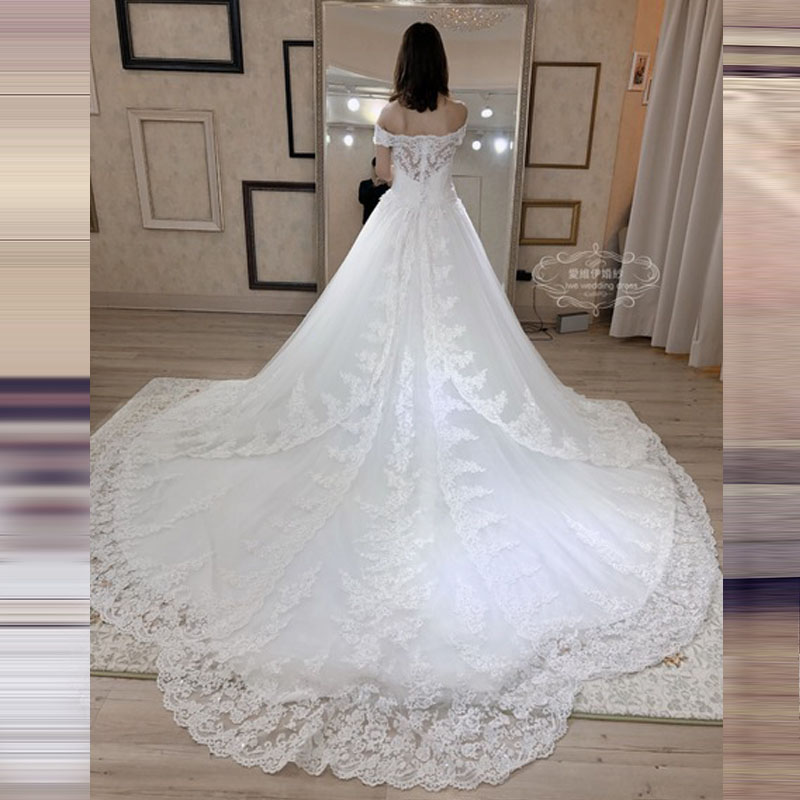 Vintage Lace Ball Gown Wedding Dress Off Shoulder Princess Arabic Arab Bride Bridal Dress Gowns Cathedral Train