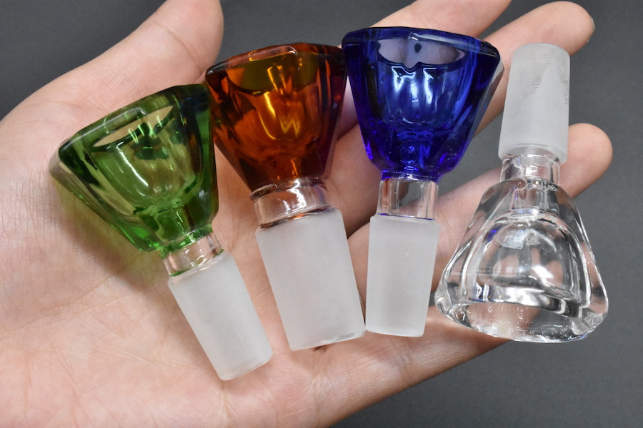 Glass Slides Bowl Pieces Bongs Bowls Funnel Rig Accessories Ceramic Nail 18mm 14mm Male Heady Smoking Water pipes dab rigs Bong Slide
Glass Slides Bowl Pieces Bongs Bowls Funnel Rig Accessories Ceramic Nail 18mm 14mm Male Heady Smoking Water pipes dab rigs Bong Slide