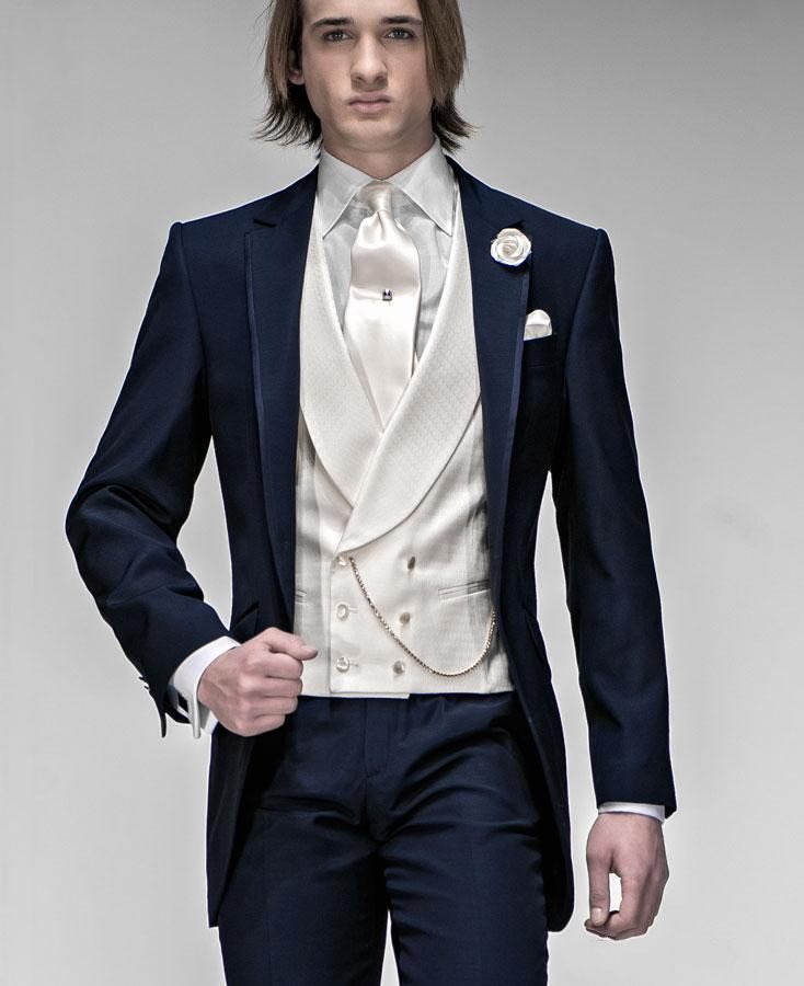 HOT -- New Design Handsome Navy Blue Tailcoat Wedding Men Suits Groom Tuxedos Men Party Groomsmen Suits (Jacket+Pants+Tie+Vest) NO;155, Same as image
HOT -- New Design Handsome Navy Blue Tailcoat Wedding Men Suits Groom Tuxedos Men Party Groomsmen Suits (Jacket+Pants+Tie+Vest) NO;155, Same as image