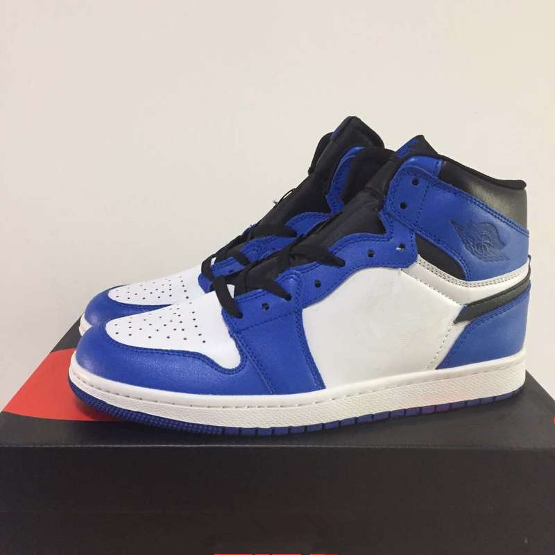 With Box 1 High OG Game Royal Men Basketball Shoes Blue Moon Sports Sneakers 1s Women White Blue Black Toe 36-47
With Box 1 High OG Game Royal Men Basketball Shoes Blue Moon Sports Sneakers 1s Women White Blue Black Toe 36-47