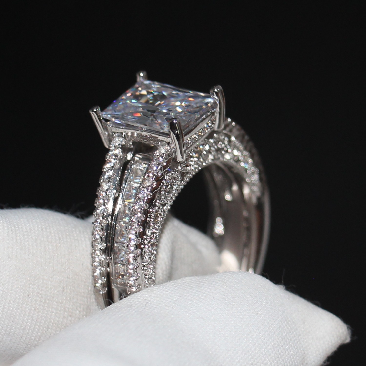 Sterg Sier Wedding Rings for Women: Vintage Topaz CZ Dia Gemstone Bridal Ring Set