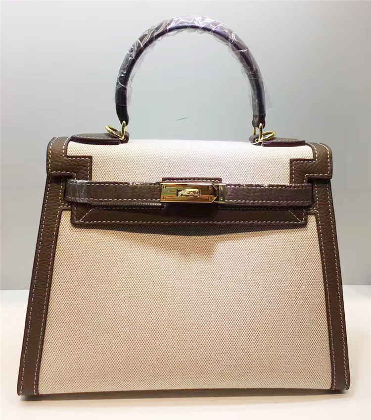 Classic Designer Women Totes 28cm Genuine leather Canvas Two-tone Shoulder bags With Lock Strap Lady Fashion Handbag wholesale, Blue
Classic Designer Women Totes 28cm Genuine leather Canvas Two-tone Shoulder bags With Lock Strap Lady Fashion Handbag wholesale, Blue