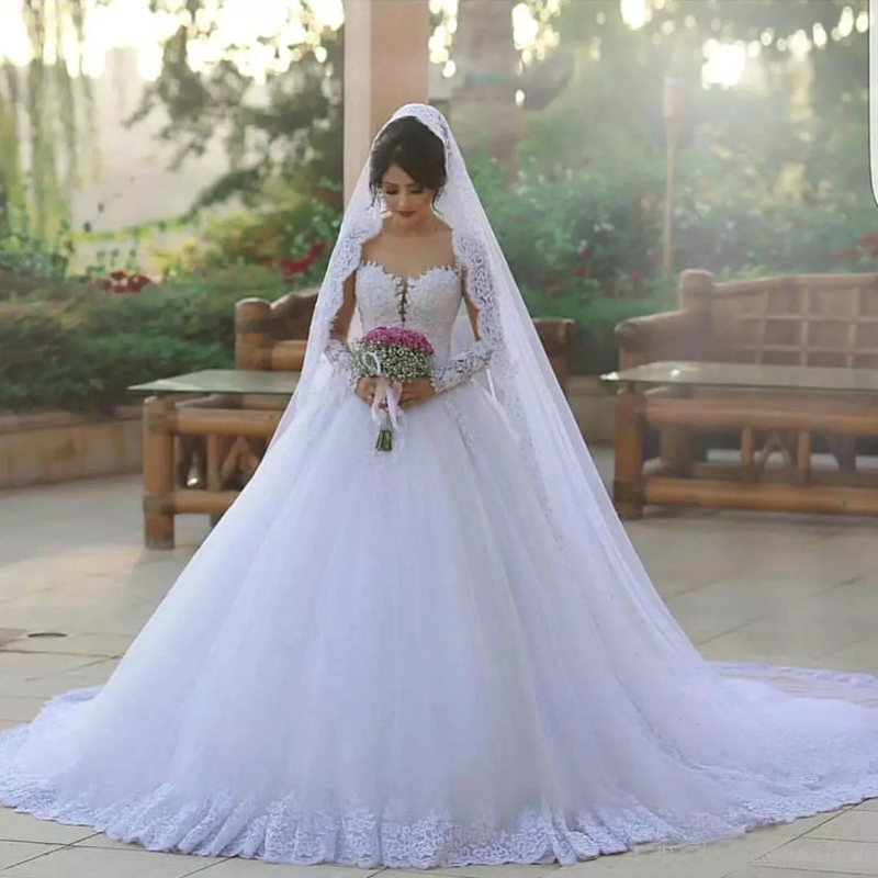 Elegant 2017 White Lace Ball Gown Wedding Dresses With Illusion Long Sleeve Tulle Applique Court Train Bridal Gowns Custom EN12158, Champagne
Elegant 2017 White Lace Ball Gown Wedding Dresses With Illusion Long Sleeve Tulle Applique Court Train Bridal Gowns Custom EN12158, Champagne
