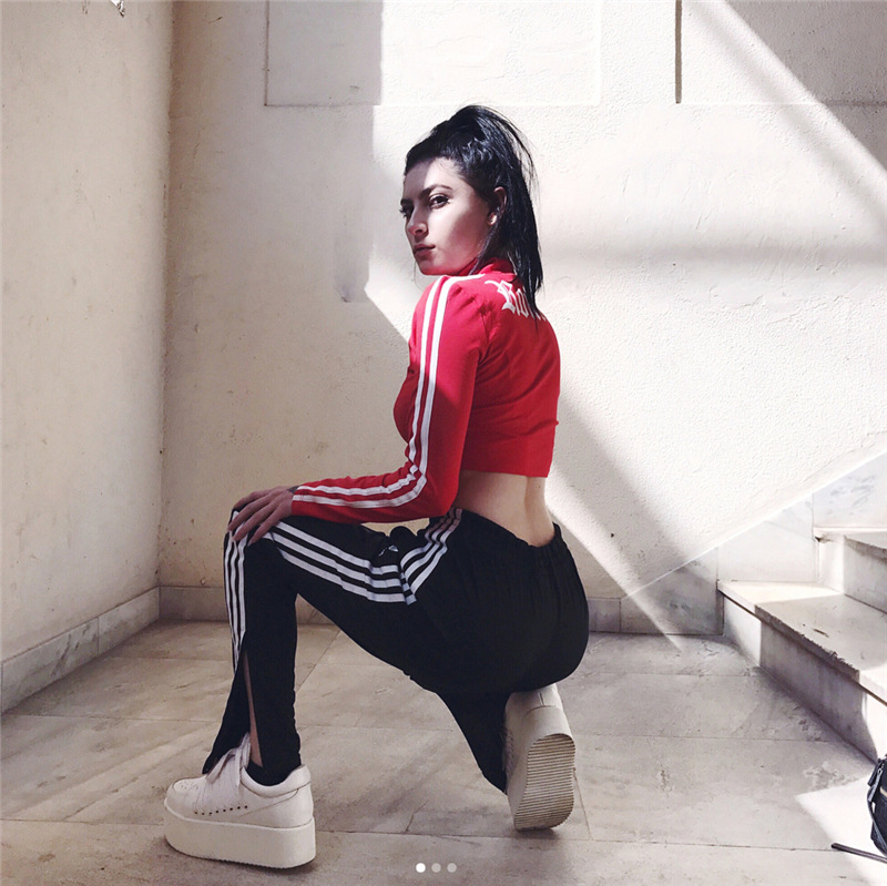 Jo Kalin 2018 New Fashion Side Stripped Red Female T-shirt Long Sleeve Letter Printed harajuku fitness t shirt Women Crop Top
