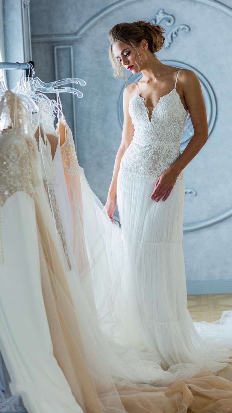 Summer Beach Boho Wedding Dress Lana Fall Newest Spaghetti Lace Appliqued Backless Chiffon Bridal Gowns