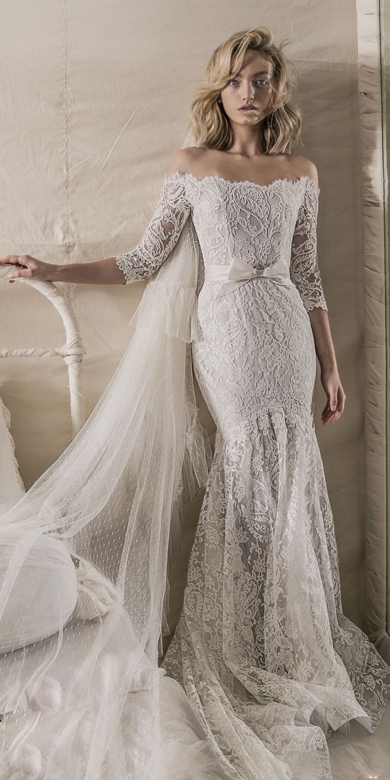 Lihi Hod Off The Shoulder Wedding Dresses 3/4 Long Sleeve Lace Applique Mermaid Wedding Dress Sweep Train Plus Size Beach Bridal Gown