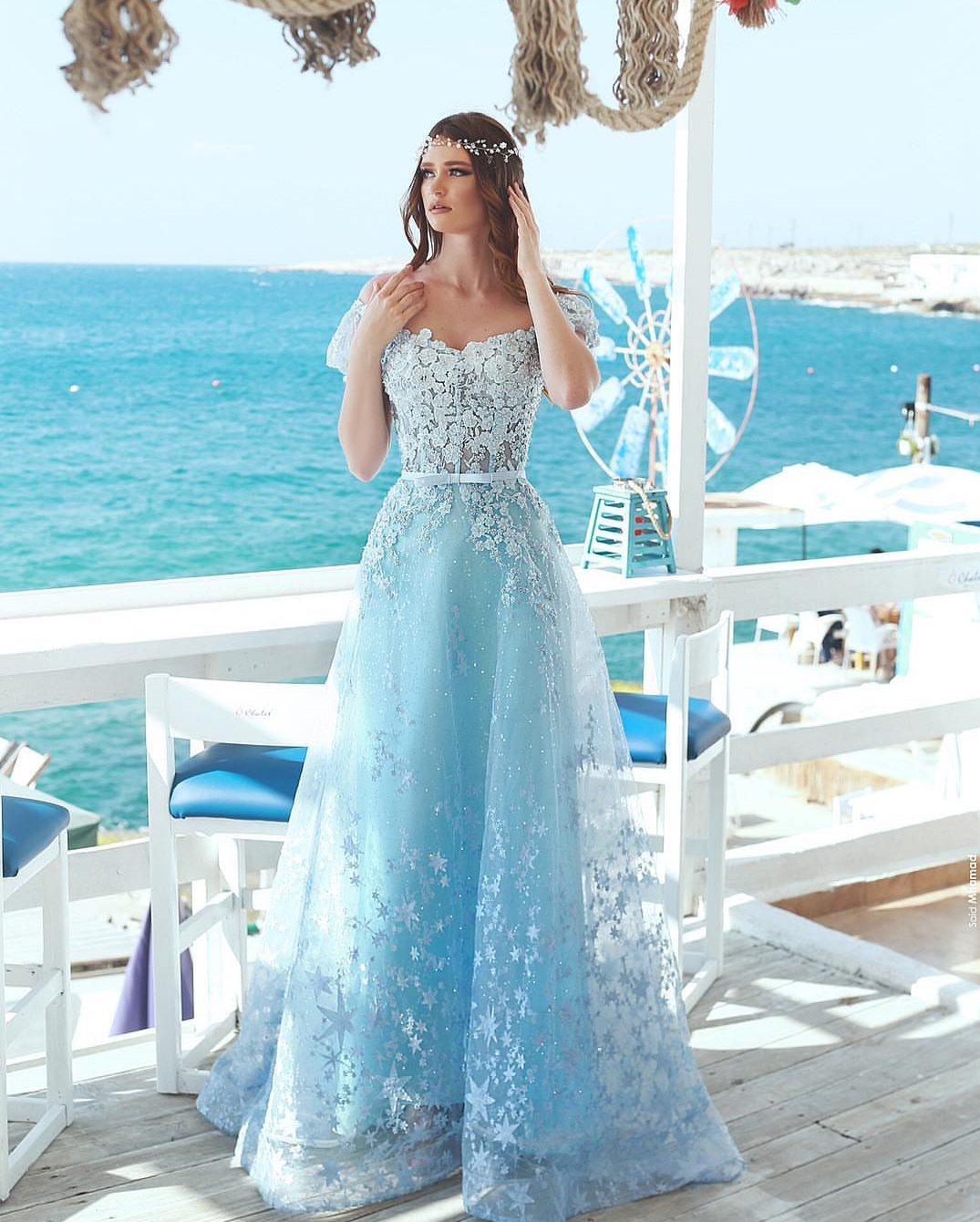 Light Sky Blue Prom Dress Off The Shoulder 3D Floral Appliques Illusion Exposed Boning Beaded Sequins Fashion Evening Dresses Floor Length