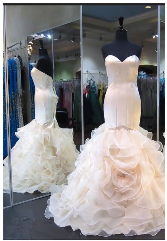 Light Champagne Dresses Women Evening Party Wear Night Out Designer Ruffles With Flowers Organza Mermaid Long Prom Formal Dress Cheap, Gray
Light Champagne Dresses Women Evening Party Wear Night Out Designer Ruffles With Flowers Organza Mermaid Long Prom Formal Dress Cheap, Gray