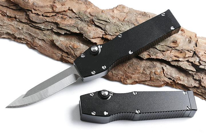 High quality Mini Small IV Auto Tactical Knife D2 Drop Point Satin Blade Aviation aluminum Handle EDC Tools
High quality Mini Small IV Auto Tactical Knife D2 Drop Point Satin Blade Aviation aluminum Handle EDC Tools