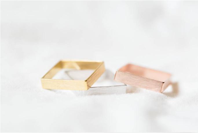 2016 new fashion mixed color square ring EY - R168 wholesale wedding gift holiday gift bag mail, Golden;silver
2016 new fashion mixed color square ring EY - R168 wholesale wedding gift holiday gift bag mail, Golden;silver