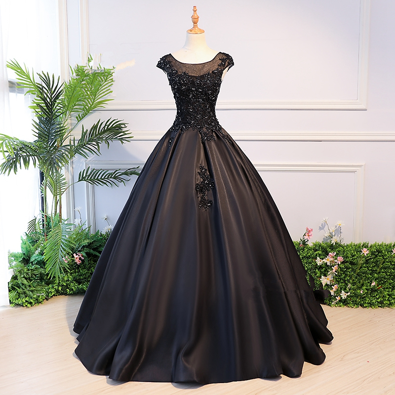 2020 High Quality Lace Black Ball Gown Quinceanera Dresses Beaded Crystal Formal Party Gown Vestidos De 15 Anos QC1272