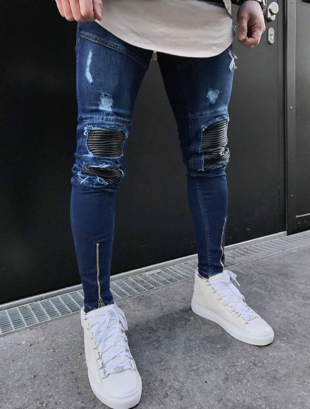 Brand Designer Slim Fit Ripped Jeans Men Mens Distressed Denim Joggers Knee Holes Washed Destroyed Jeans, Blue
Brand Designer Slim Fit Ripped Jeans Men Mens Distressed Denim Joggers Knee Holes Washed Destroyed Jeans, Blue