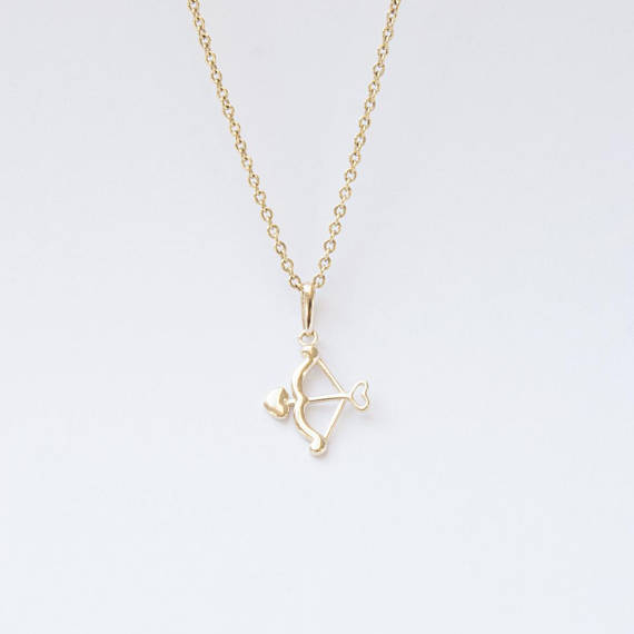 30pcs Vintage Cupido Love Heart Arrow Bow Necklace Point Archery Eros Aphrodite Myth Symbol Clavicle Jewelry Gift For Lovers
30pcs Vintage Cupido Love Heart Arrow Bow Necklace Point Archery Eros Aphrodite Myth Symbol Clavicle Jewelry Gift For Lovers