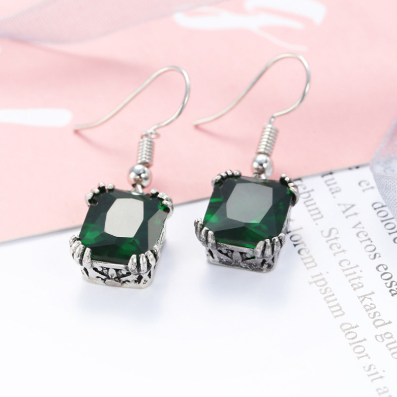 Luckyshine 5 pieces/lot Fashion Vintage Lovely Sky Blue Green color classic Dazzling Topaz crystal earrings for lady party gift E116-120
Luckyshine 5 pieces/lot Fashion Vintage Lovely Sky Blue Green color classic Dazzling Topaz crystal earrings for lady party gift E116-120