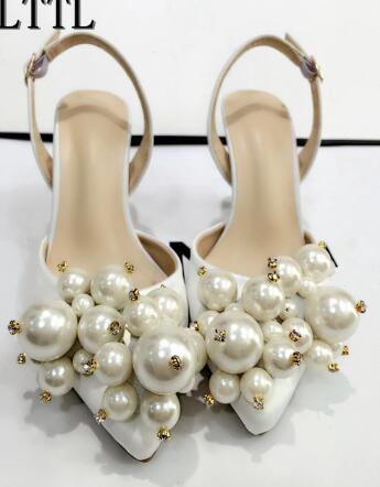 2020 Exquisite Pearl Wedding dress Shoes White Satin High Heels Pumps all-match Women Banquet Party Dress High Heel Shoes Socialite, As pic
2020 Exquisite Pearl Wedding dress Shoes White Satin High Heels Pumps all-match Women Banquet Party Dress High Heel Shoes Socialite, As pic