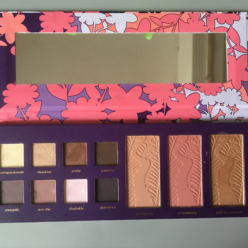 In stock eyeshadow Empower Flower High-Performance Naturals Amazonian Clay Collector's Palette 11 colors Makeup Cheapest price
In stock eyeshadow Empower Flower High-Performance Naturals Amazonian Clay Collector's Palette 11 colors Makeup Cheapest price