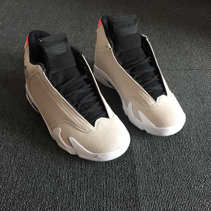 2018 Men 14 DESERT SAND LAST SHOT CANDY CANE Basketball Shoes 487471-021 14s Black-White-Infrared 23 Men Sports Sneakers
2018 Men 14 DESERT SAND LAST SHOT CANDY CANE Basketball Shoes 487471-021 14s Black-White-Infrared 23 Men Sports Sneakers
