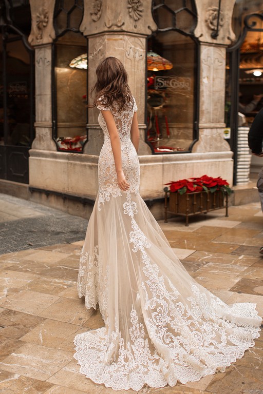 Mermaid Dresses With Detachable Skirt Short Sleeve Lace Appliques Sweep Train Country Bridal Gown Jewel Neck Plus Size Wedding Dress