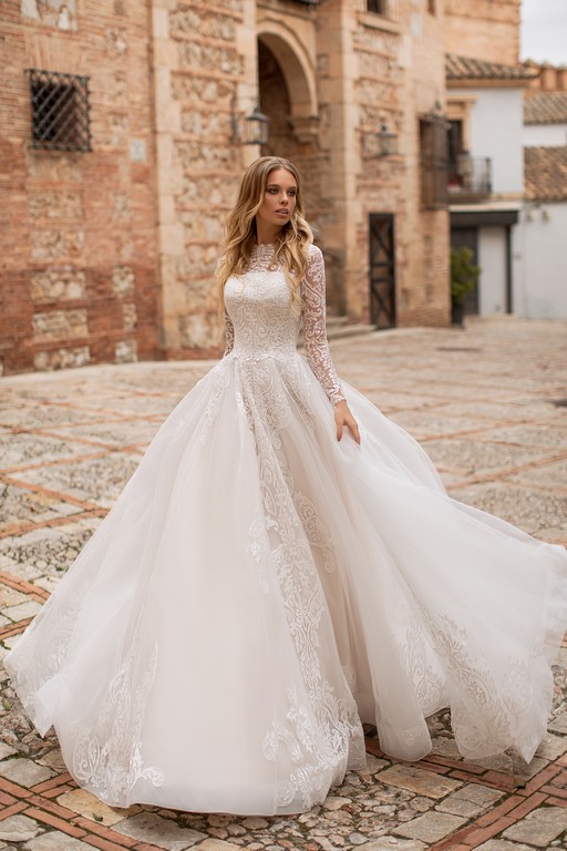 Naviblue Dolly A e Long Sleeve Wedding Dresses Bateau Neck Lace Appliqued Sweep Train Plus Size Vestido De Novia Beach Bridal Gowns