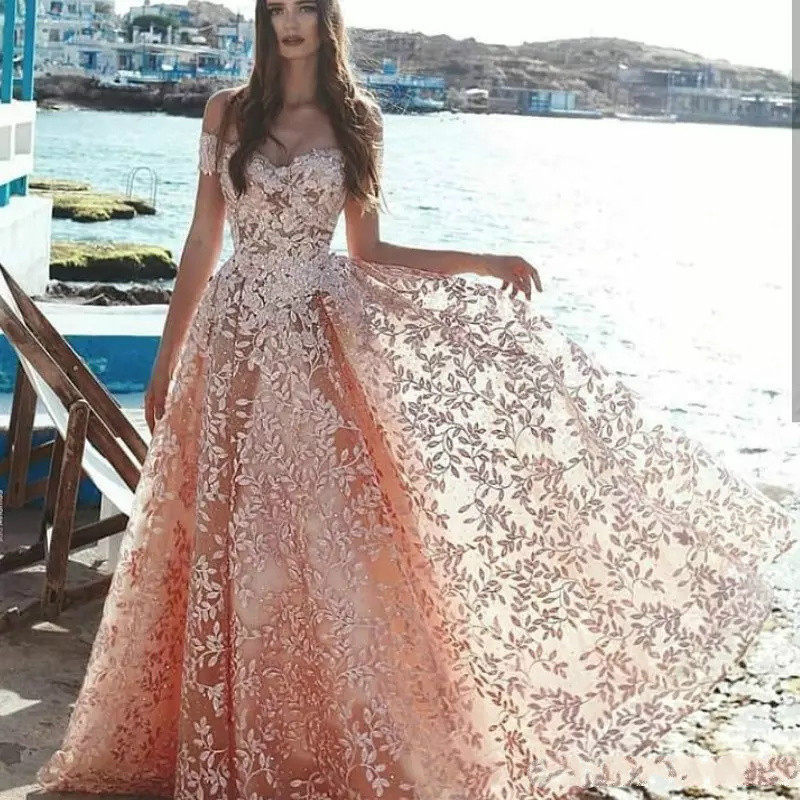 Blush Pink Lace Prom Dresses Sexy Off Shoulder Beads Appliques A Line Floor Length Formal Dress Evening Wear Custom Made Evening Gowns