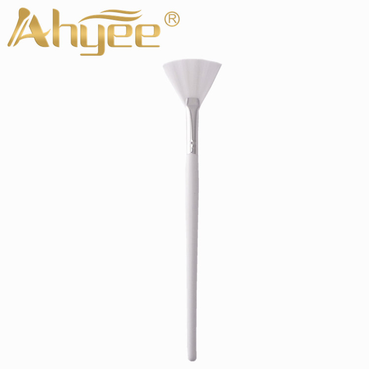 Essence brush Professional white Synthetic Hair Mask Makeup tool Wood handle Long Size acid brush 
Essence brush Professional white Synthetic Hair Mask Makeup tool Wood handle Long Size acid brush