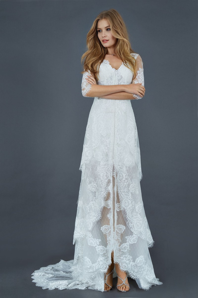 Stunning Tiered Lace Wedding Dree With Half Sleeve V Neck Front Split Ridal Gown A E Sweep Train Tulle Vetido De Novia