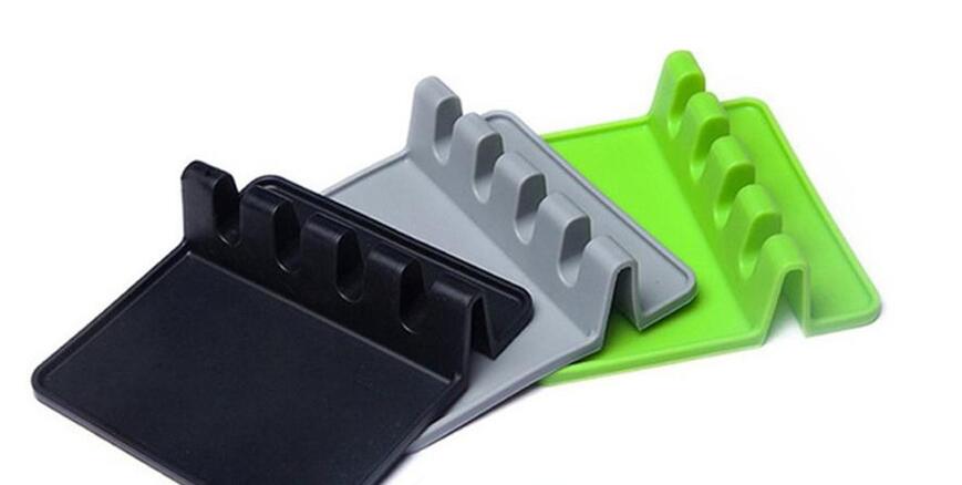 Kitchen Utensil Rest Spoon Pot Pan Lid Pot Shovel Holder Food Grade Silicone Tools Shelf Gray and Green Free Shipping
Kitchen Utensil Rest Spoon Pot Pan Lid Pot Shovel Holder Food Grade Silicone Tools Shelf Gray and Green Free Shipping